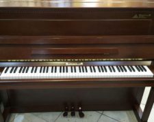 پیانو آکوستیک برگمولر  121