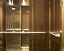 طراحی و اجرای انواع آسانسور مسکونی و اداری-کابین و درب آسانسور