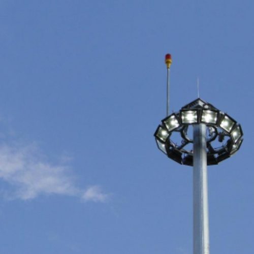 برج روشنایی ledاز سری جدید محصولات شایان برق است که قابل استفاده در میادین ومحوطه های بزرگ شهری،پارکها،کارخانجات،پادگانها،پایانه هاو ….می باشد