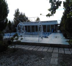 1200 متر باغ ویلا شیک و مشجر در بکه شهریار