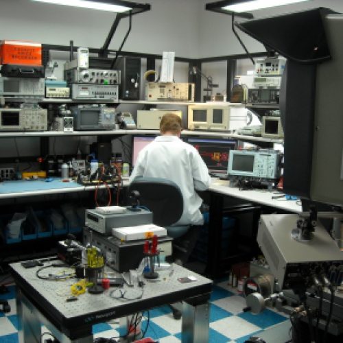 تعمیرات تخصصی انواع دستگاههای آزمایشگاهی