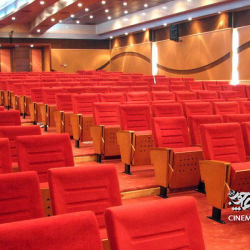 سینما چوب،تولید،فروش و نصب انواع صندلی امفی تئاتر و سینما، تجهیز اتاق کنفرانس،سالن همایش و…