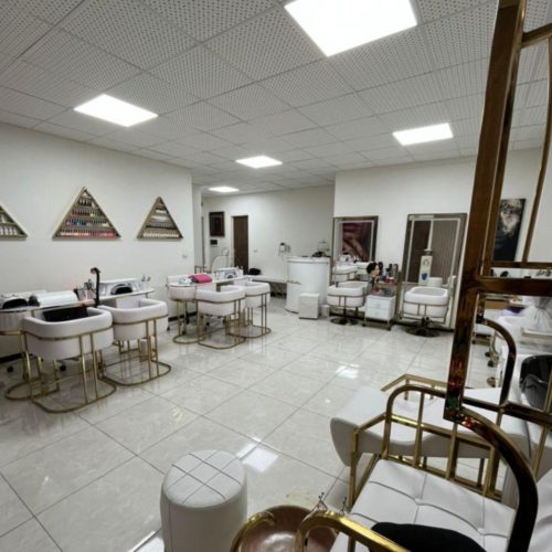 سالن زیبایی آرسانا،ارائه دهنده کلیه خدمات زیبایی با پرسنلی مجرب و نازل ترین قیمت