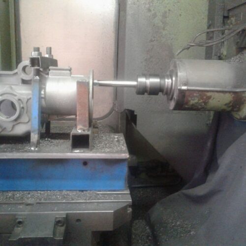 خدمات فرز پنج محور cnc