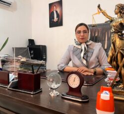 سمیه شریفی بهترین وکیل خانوداه در صدرا