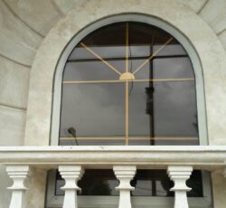 پویا پنجره _ تولید کننده انواع درب و پنجره دوجداره UPVC و الومینیوم
