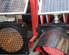 چراغ راهنمایی تک خانه LED سولار