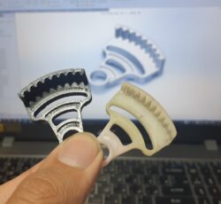 خدمات طراحی، مهندسی معکوس، اسکن و پرینت سه‌بعدی سایا